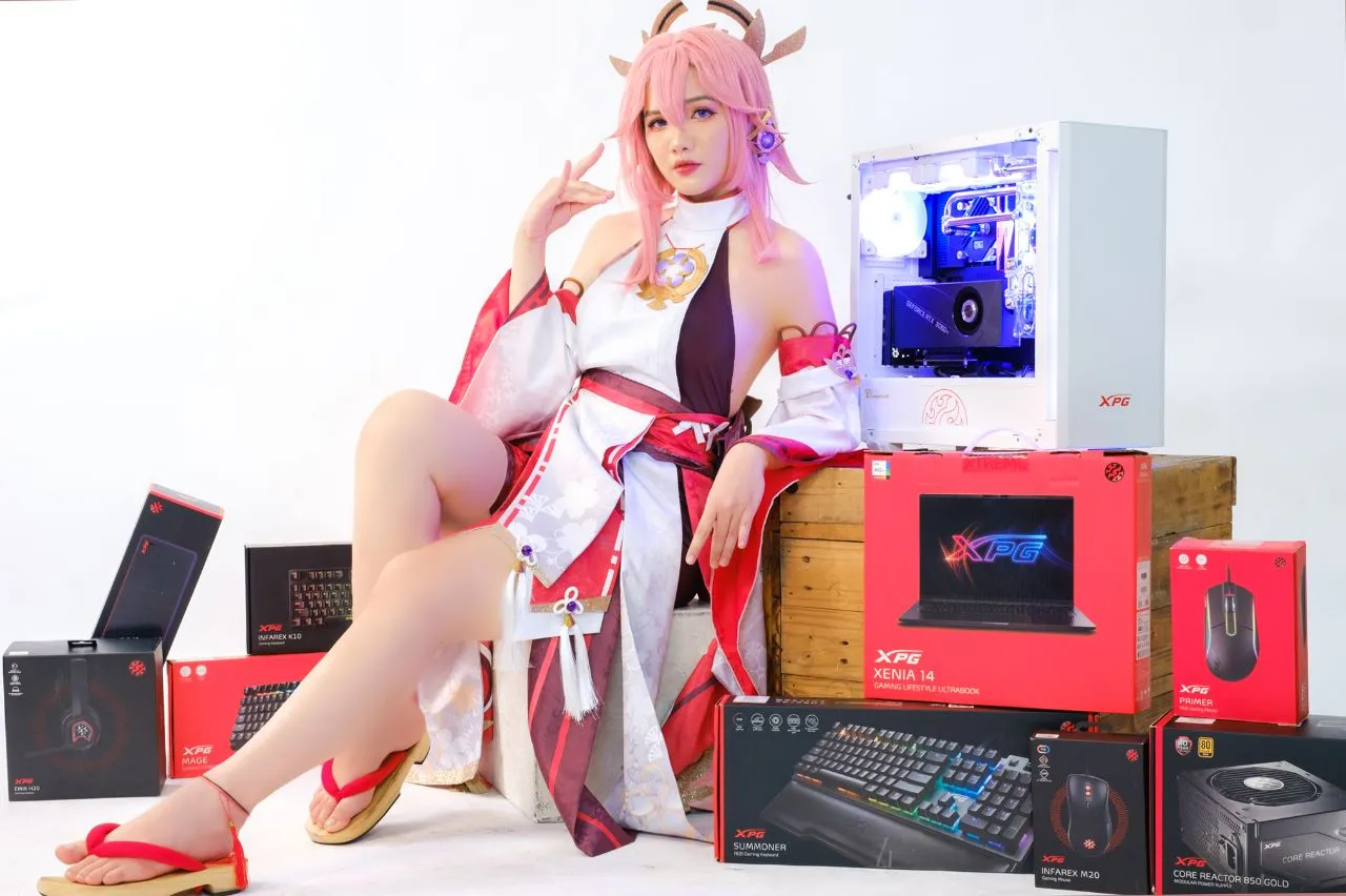 Adata XPG gaming gear showcased with Genshin Impact cosplay