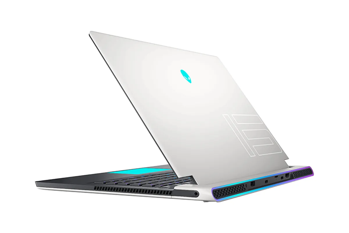 Alienware X15