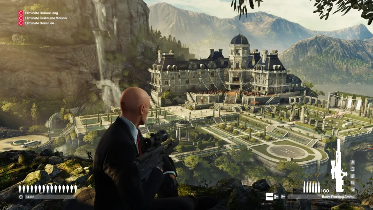 alt text: Hitman 2 gameplay screenshot featuring Agent 47 in a formal suit.