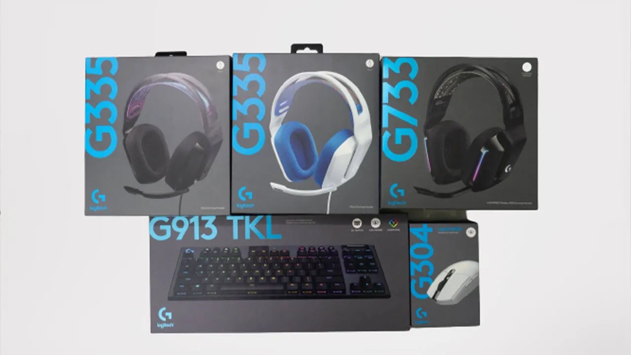 alt text: Logitech G335 Headset with its packaging highlighting the Color Collection