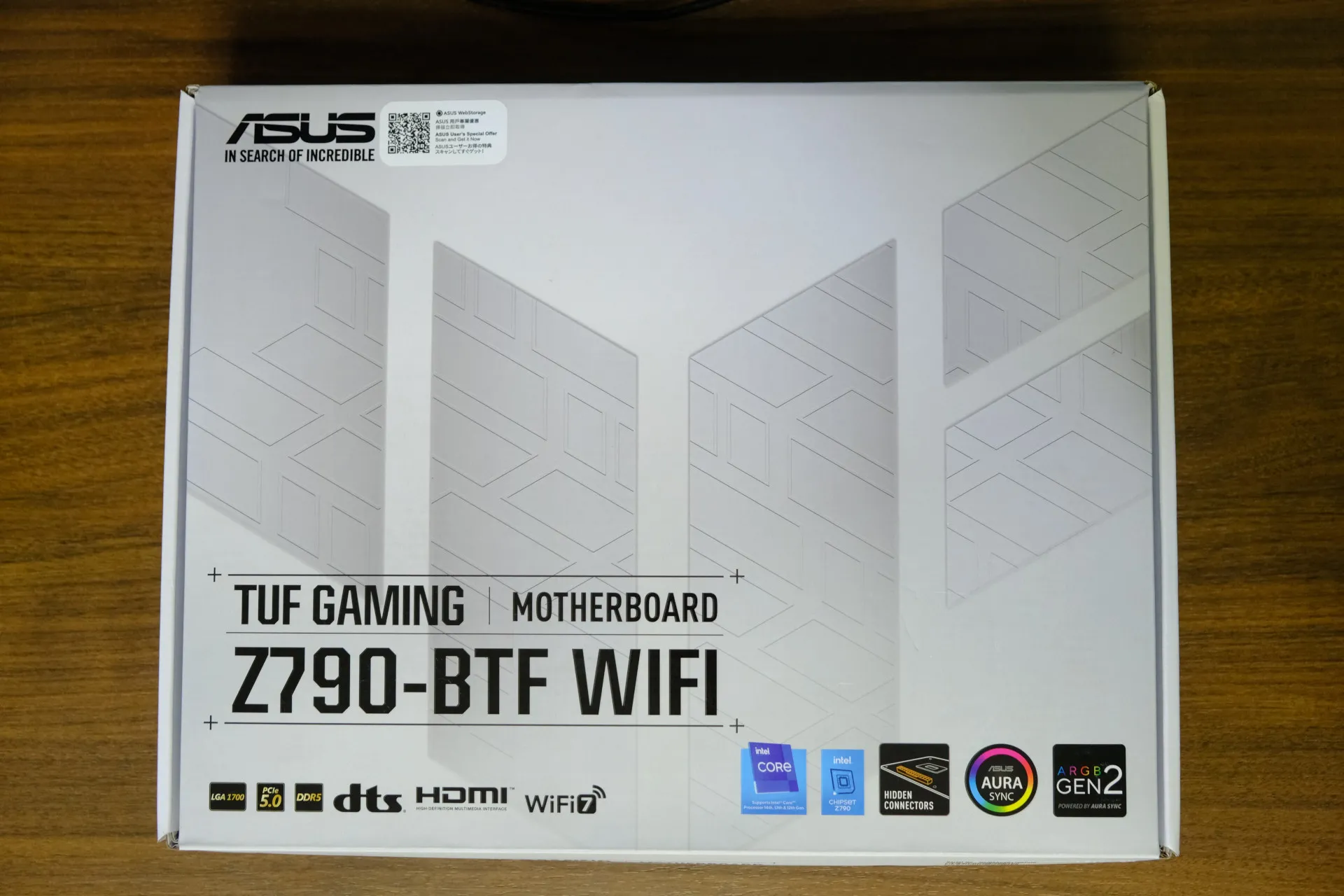 alt: TUF GAMING Z790-BTF WIFI Motherboard Box - Front