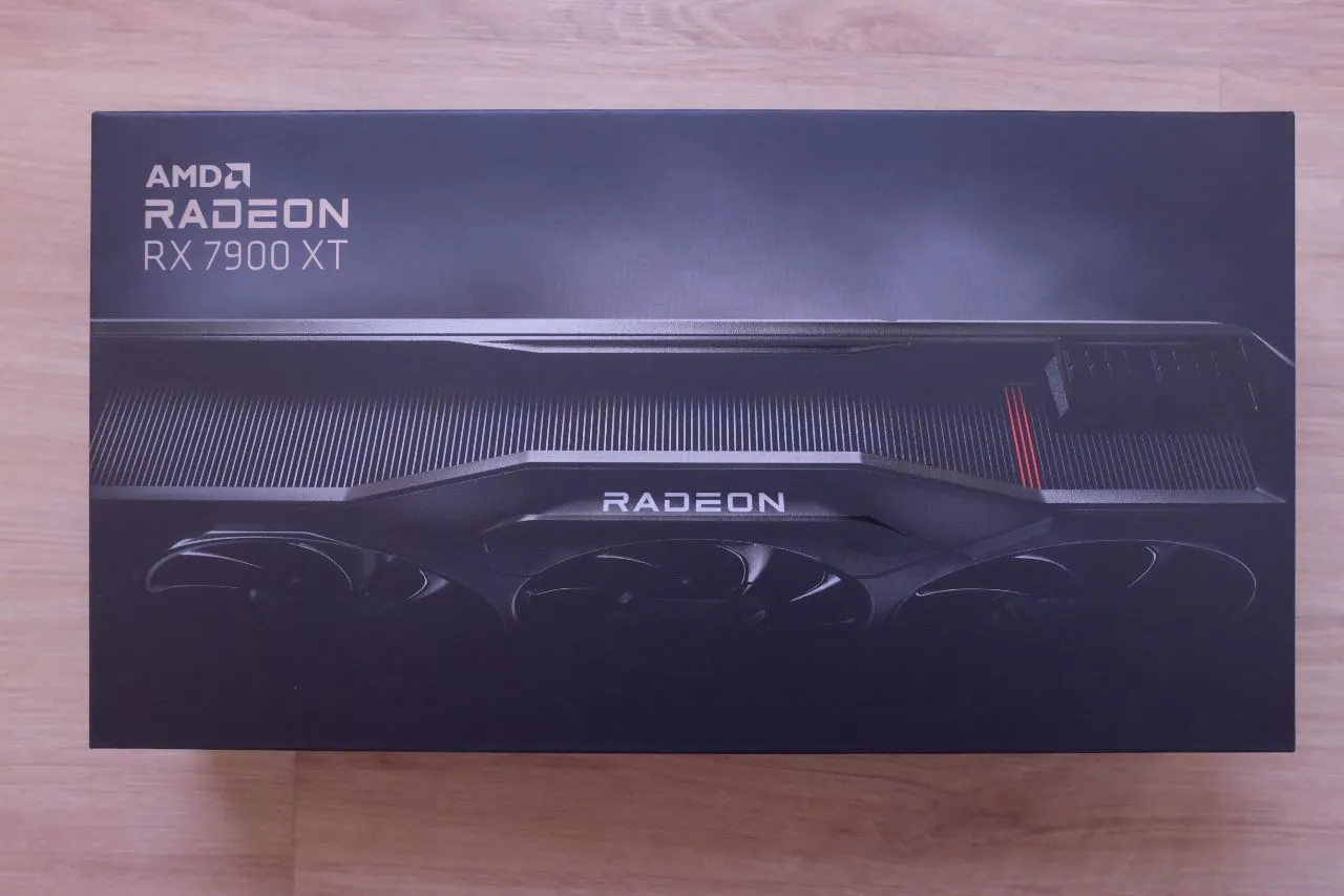 AMD RX 7900 XT Reference Card