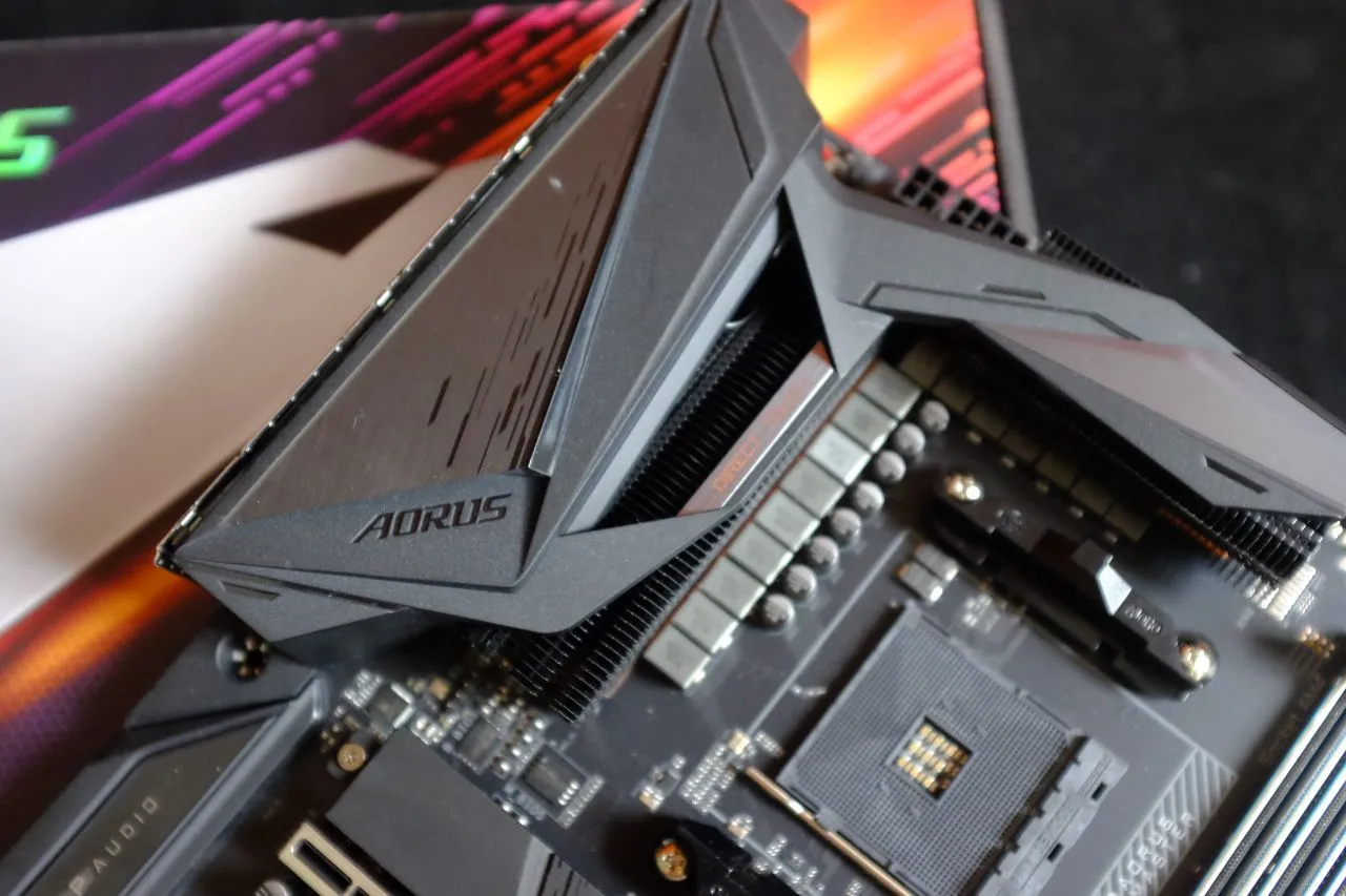 AORUS B550 Master VRM