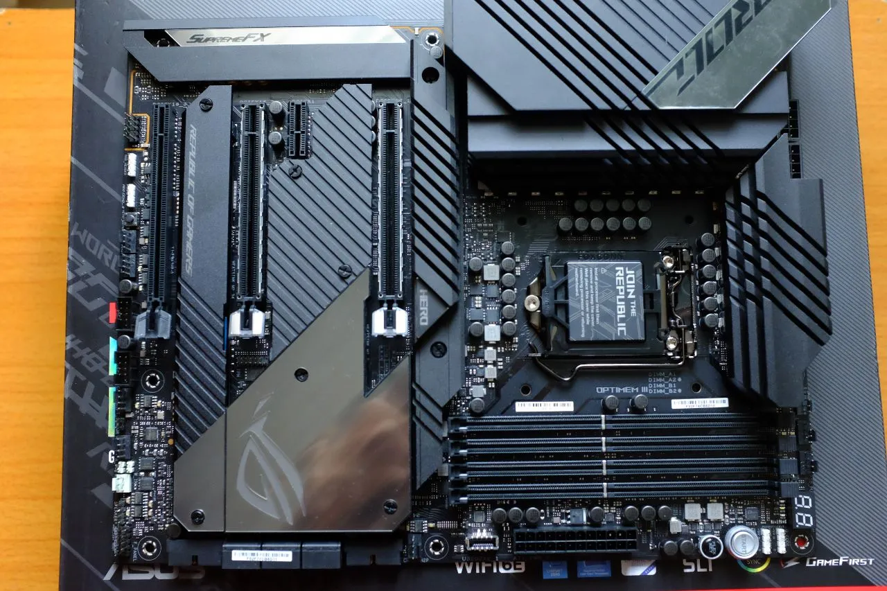 ASUS Maximus XIII Hero Heatsinks