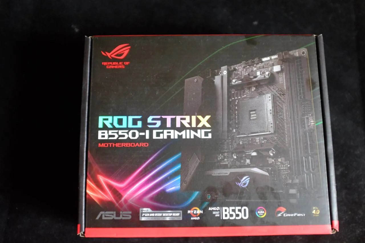 ASUS Strix B550-I Gaming motherboard and packaging