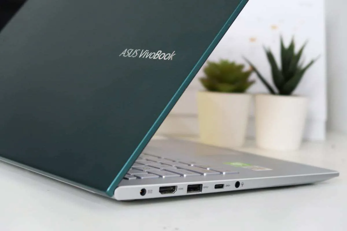 ASUS VivoBook S14 with 11th Gen Intel CPU launched in Vietnam