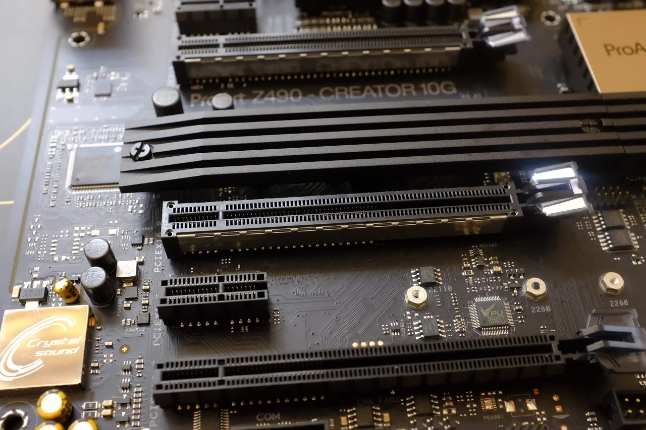 Close-up of Components on ASUS ProArt Z490-Creator 10G
