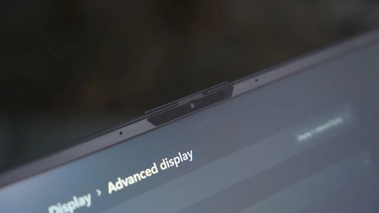 Close-up of the ROG Zephyrus Duo 16 display showcasing its vibrant colors