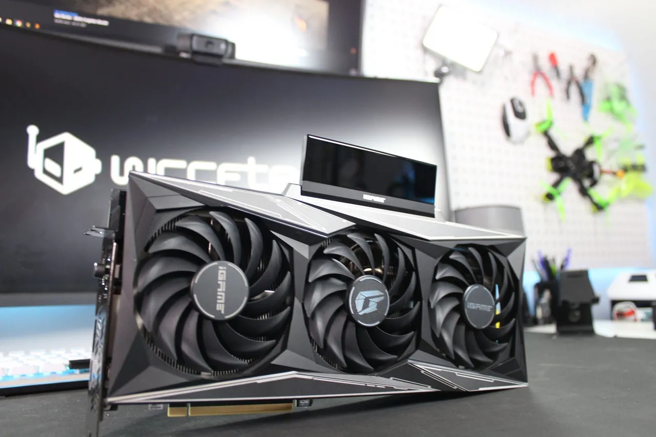 COLORFUL GeForce RTX 3090 Ti Vulcan graphics card