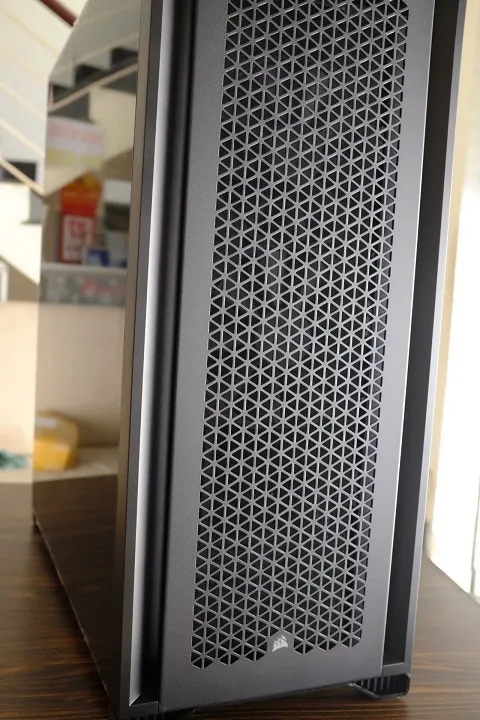 Corsair 7000D Airflow Front View