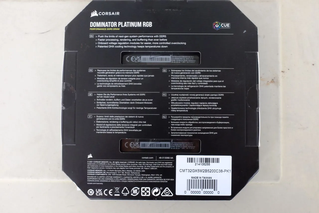 Corsair Dominator Platinum DDR5 32GB RAM Packaging