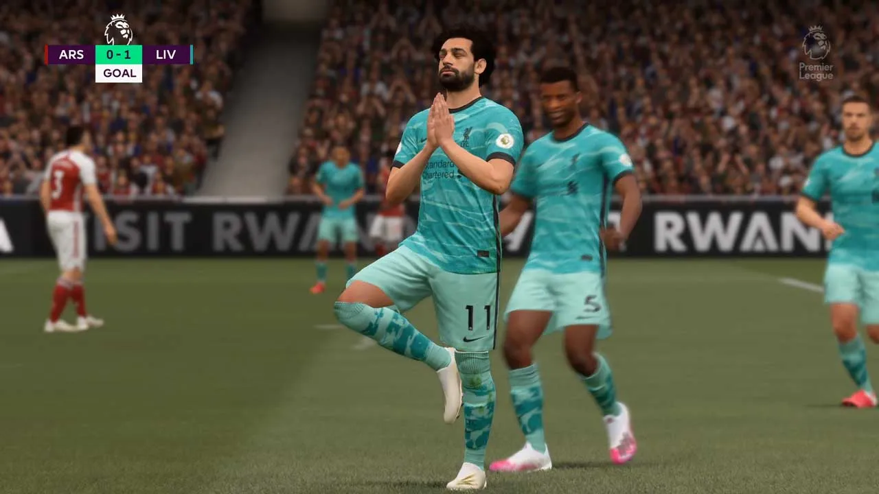 FIFA 21 directed runs