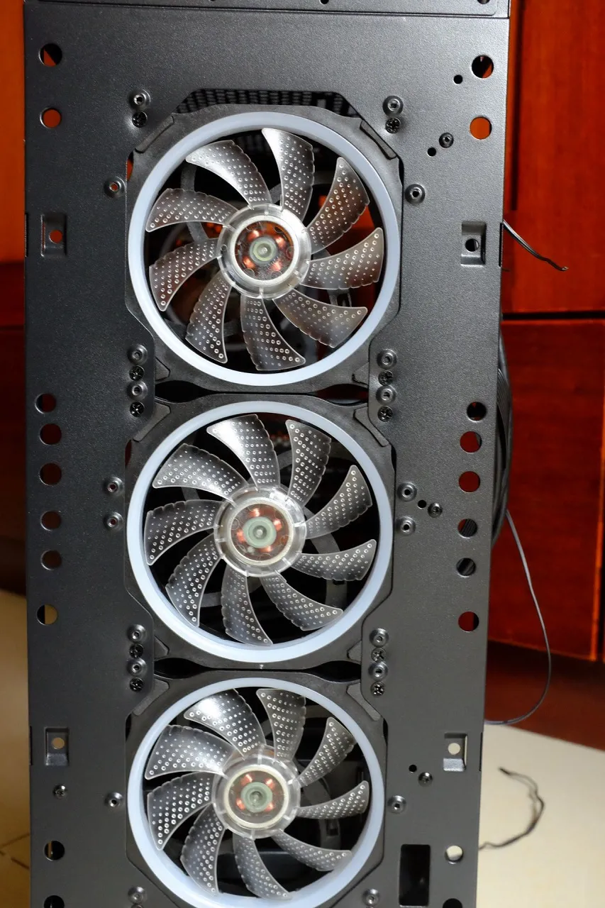 Front Panel of FSP CMT340