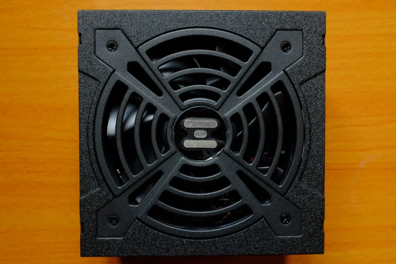 FSP Hydro G PRO 750W - Fan Grill