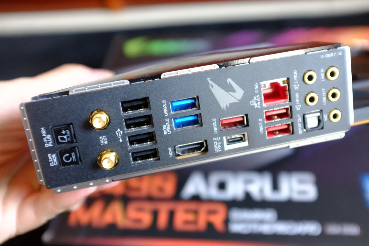 Gigabyte Z490 AORUS Master Features