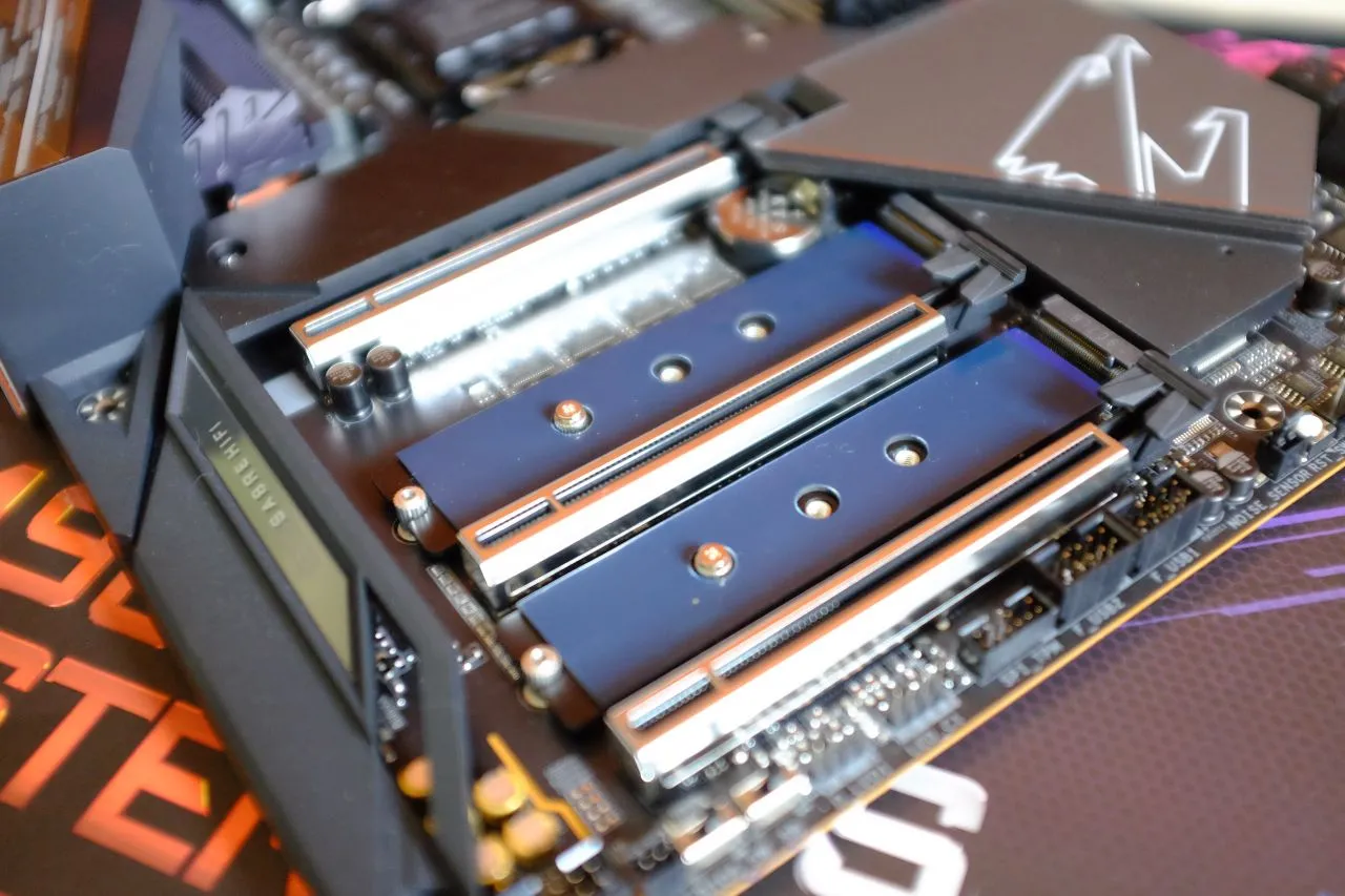 Gigabyte Z490 AORUS Master PCIe Slots