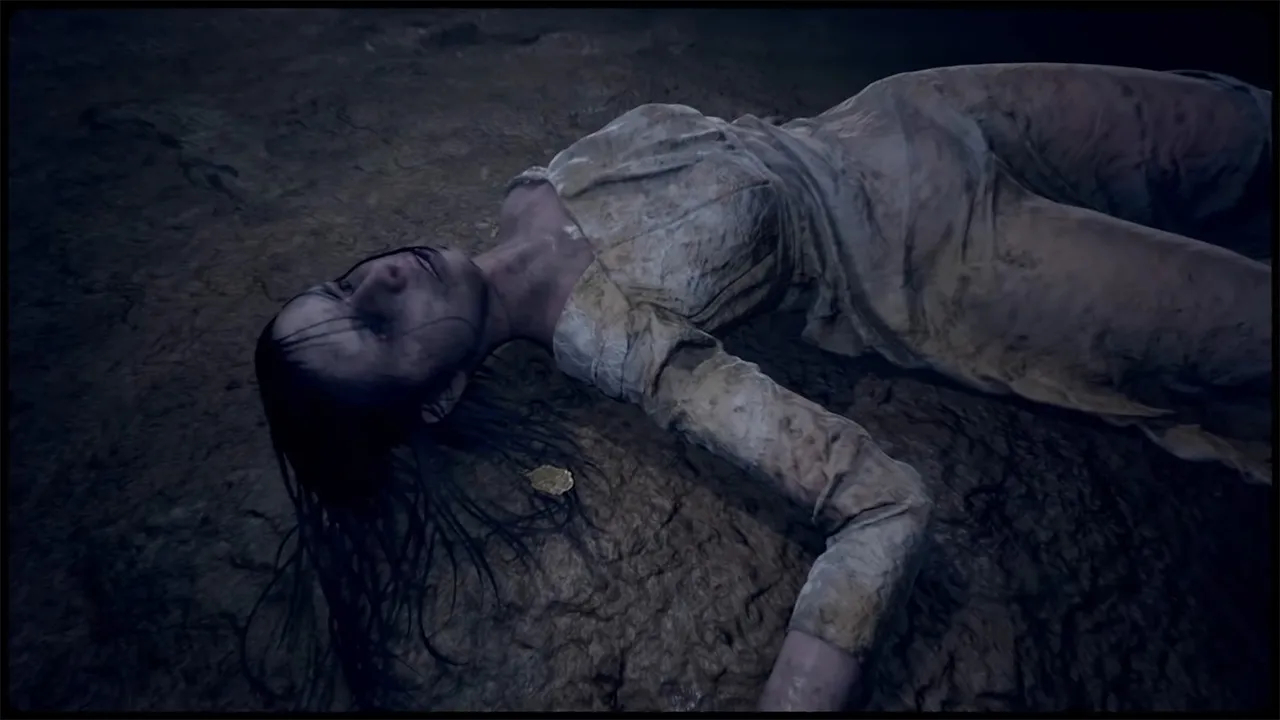 Giulia investigating the scene of Martha's death