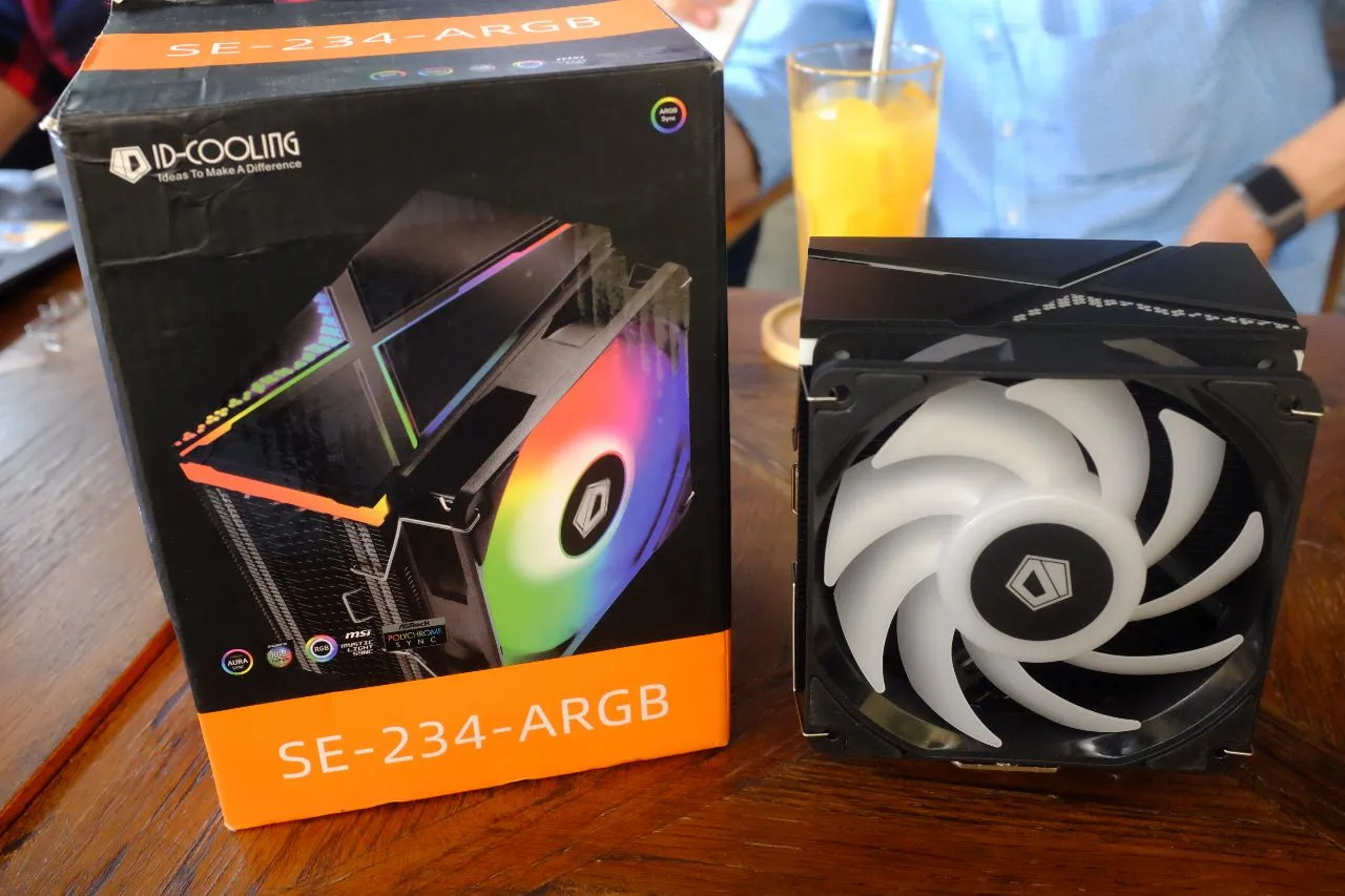 ID-Cooling SE-234-ARGB CPU Cooler