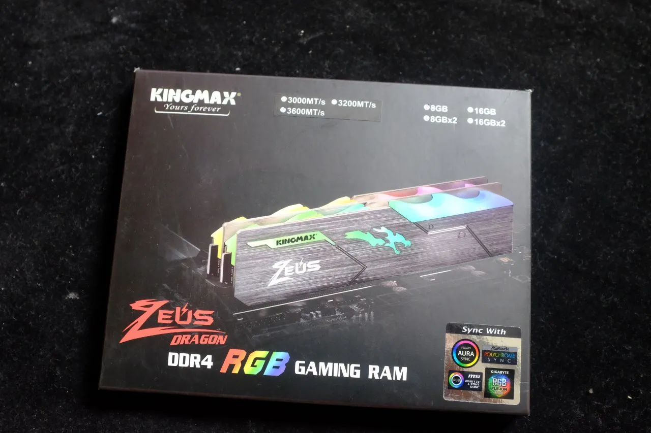 Kingmax Zeus Dragon DDR4 RGB 3600 packaging