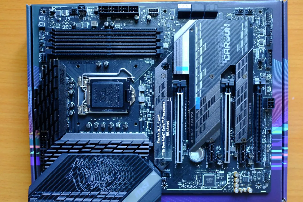 MSI MPG Z590 Gaming Carbon Wifi Heatsinks