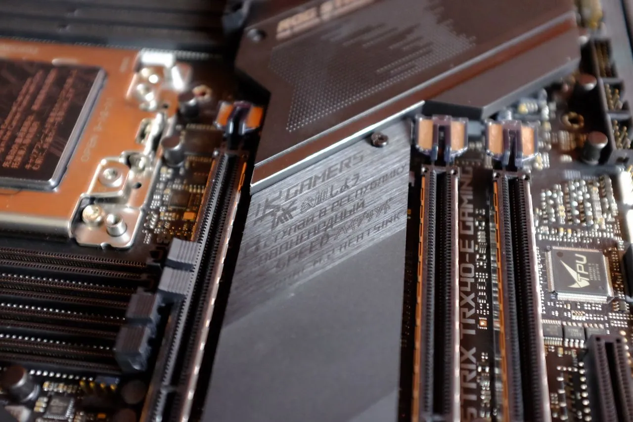 PCI Express slots
