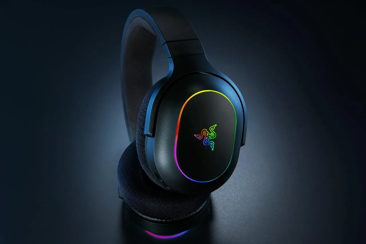 Razer Barracuda X Chroma Wireless Gaming Headset