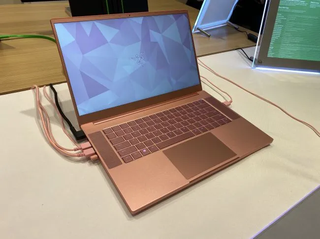 Razer Blade 15 Quartz Pink