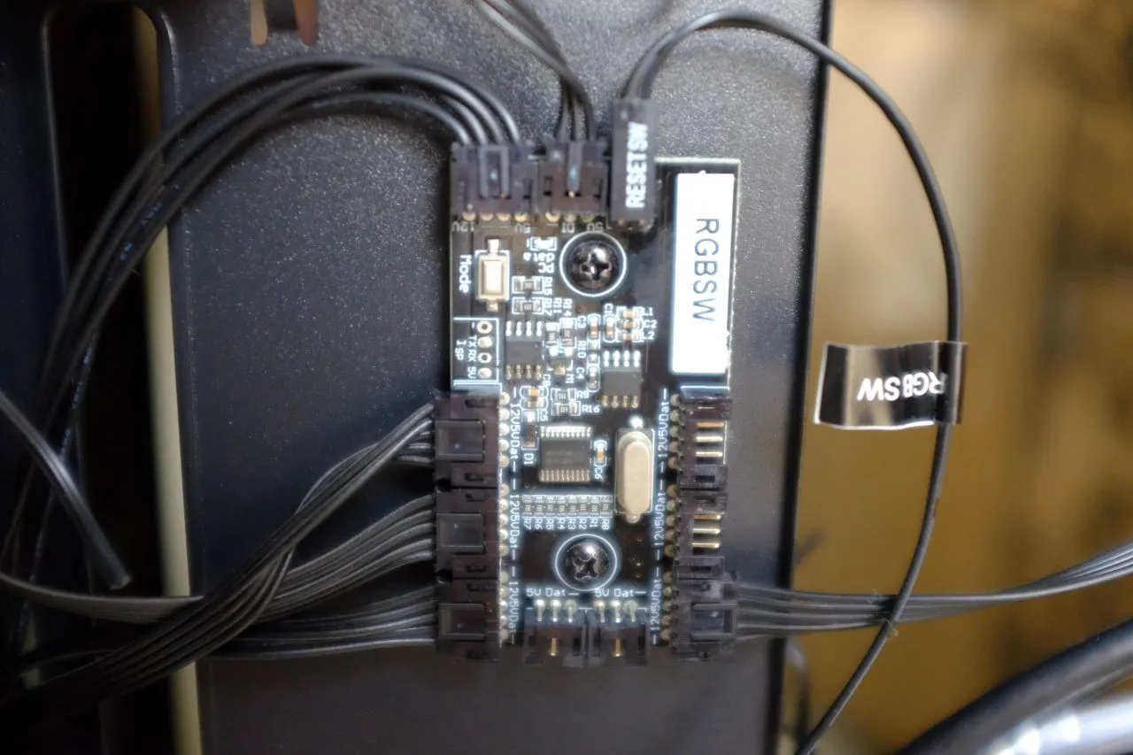 RGB Controller in FSP CMT340 Case