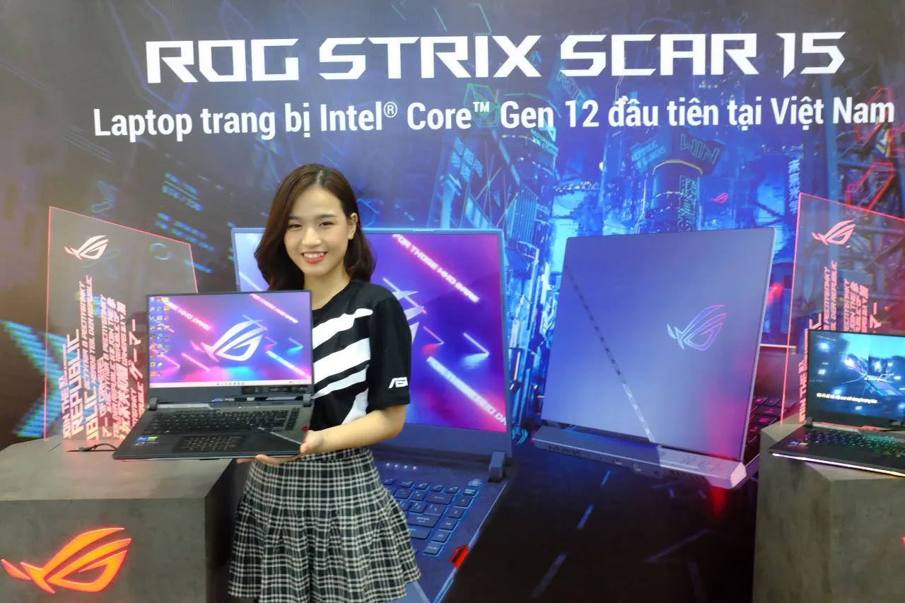ROG Strix SCAR 15 at the Vietnam launch event