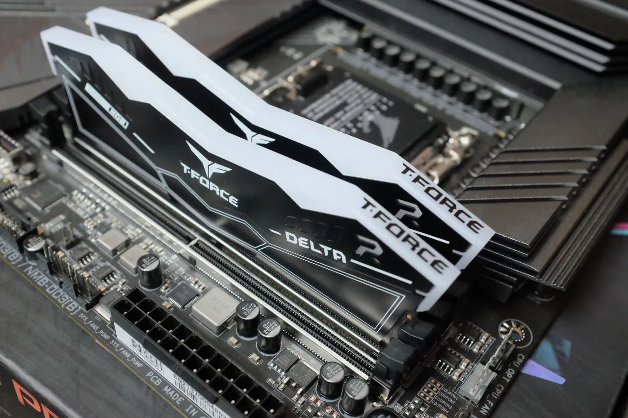 T-Force Delta RGB DDR5 6000MHz - System Integration
