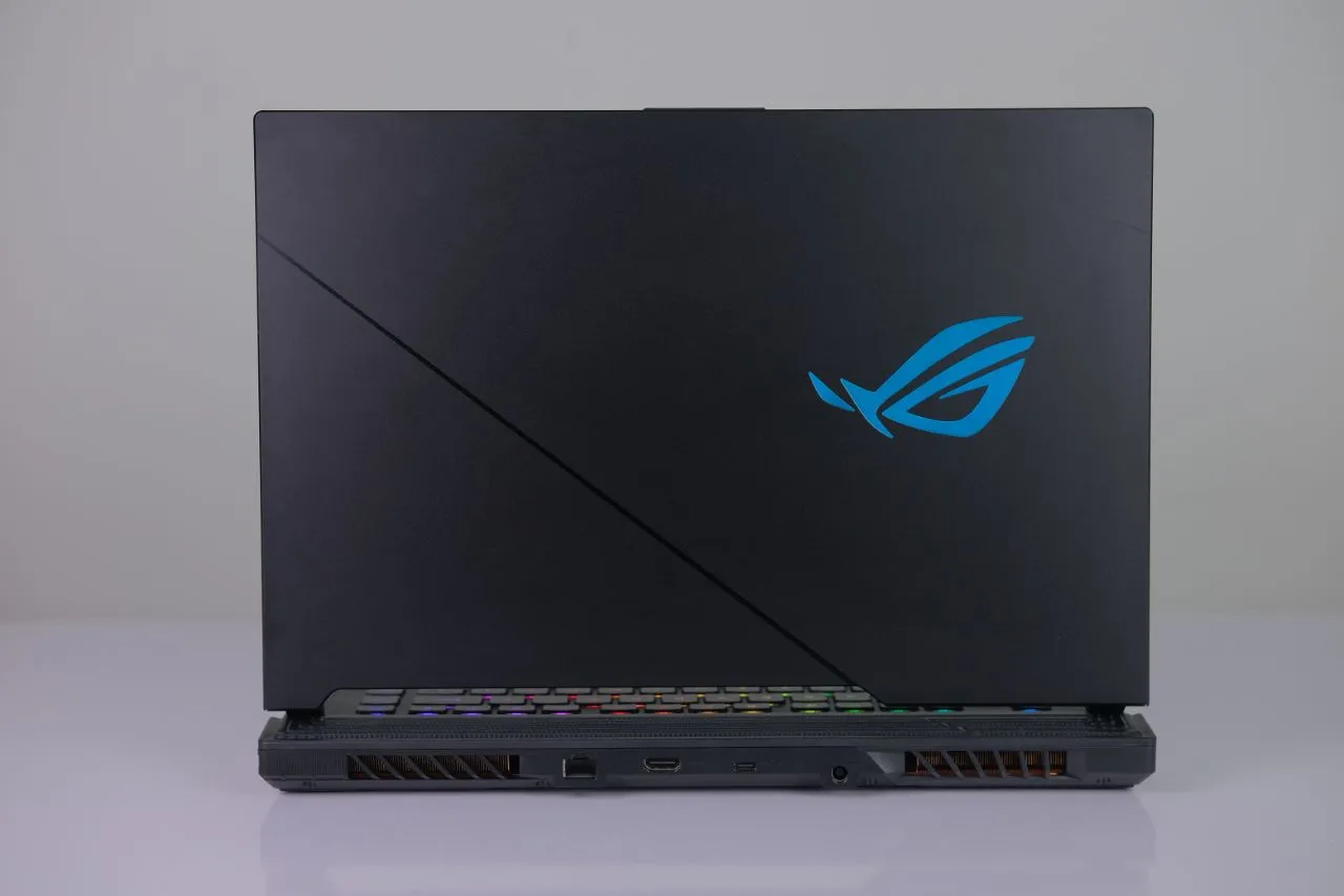 The new ASUS ROG Strix SCAR laptops