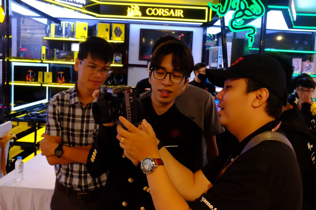 ViruSs at GearVN event