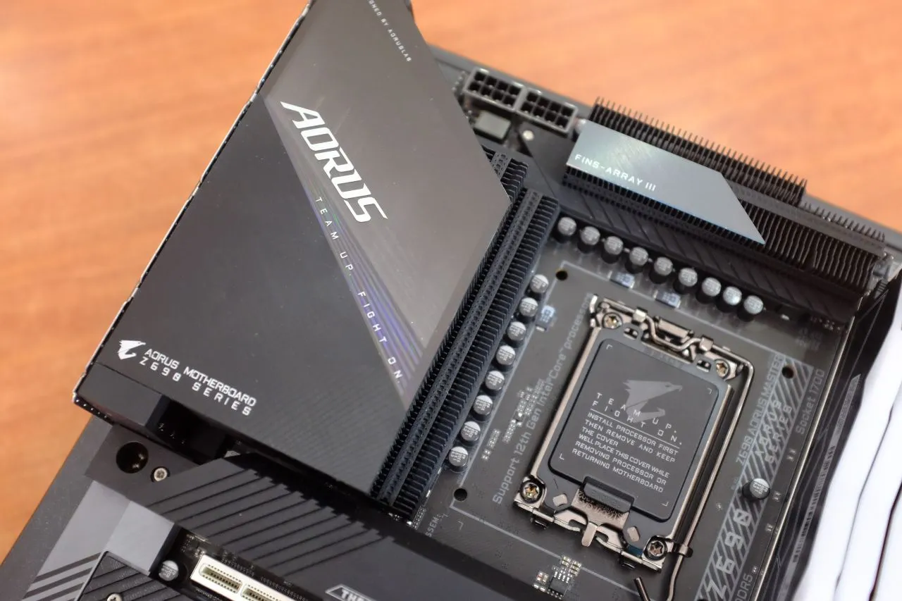 Z690 AORUS Master - DDR5 Support