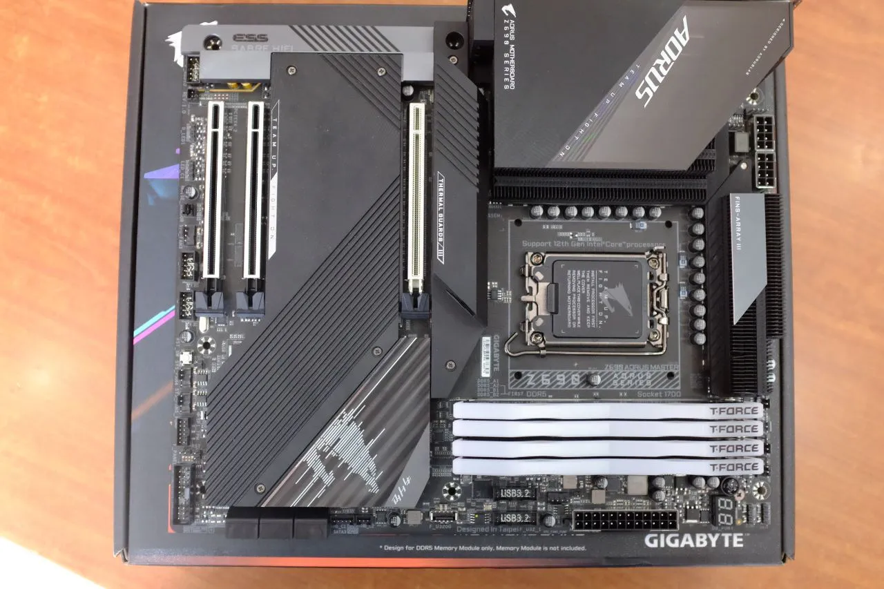 Z690 AORUS Master - Heatsink Design